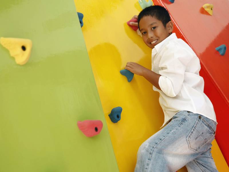 Climbing wall