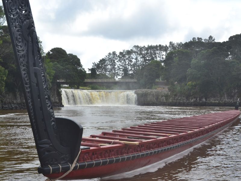 Canoe