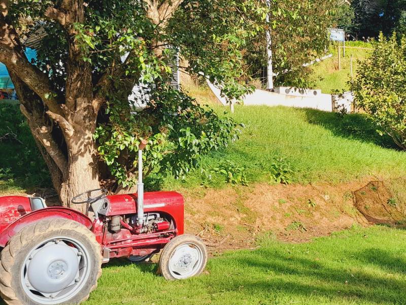 Tractor