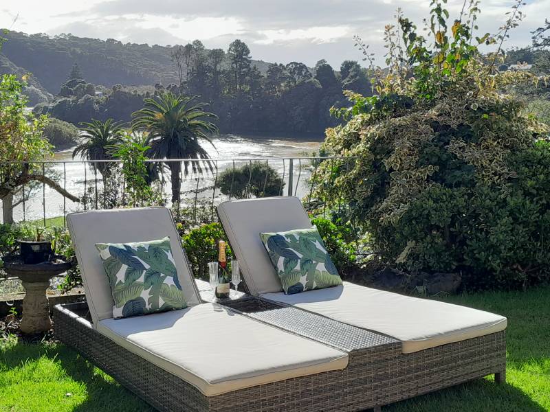 Sun loungers